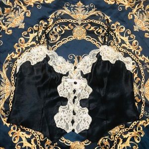 Victoria’s Secret black Lace nighty